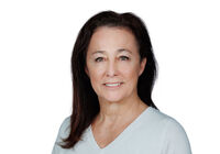 Martha Starr Headshot 2022